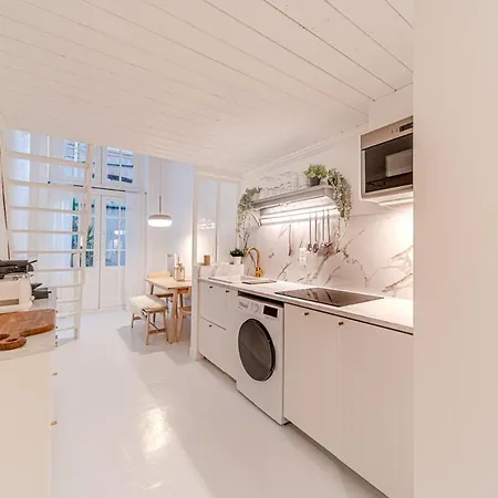Duplex Elegant Et Calme, Plein Centrre Lione