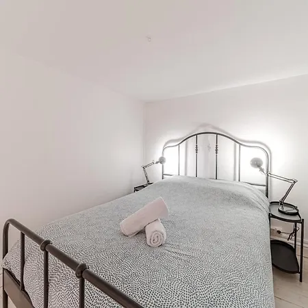 شقة Duplex Elegant Et Calme, Plein Centrre ليون